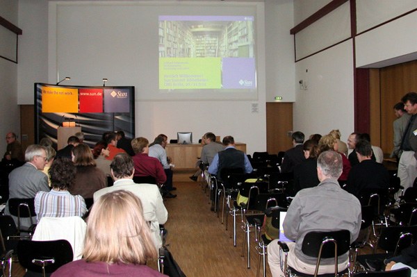 konferenzraum_adlershof_2_gross.jpg